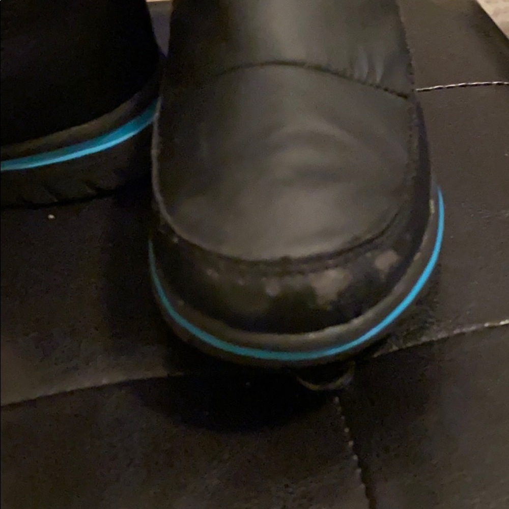 Snow boots - Picture 2 of 4